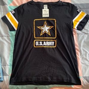 Pink (brand) short sleeve v-neck t-shirt